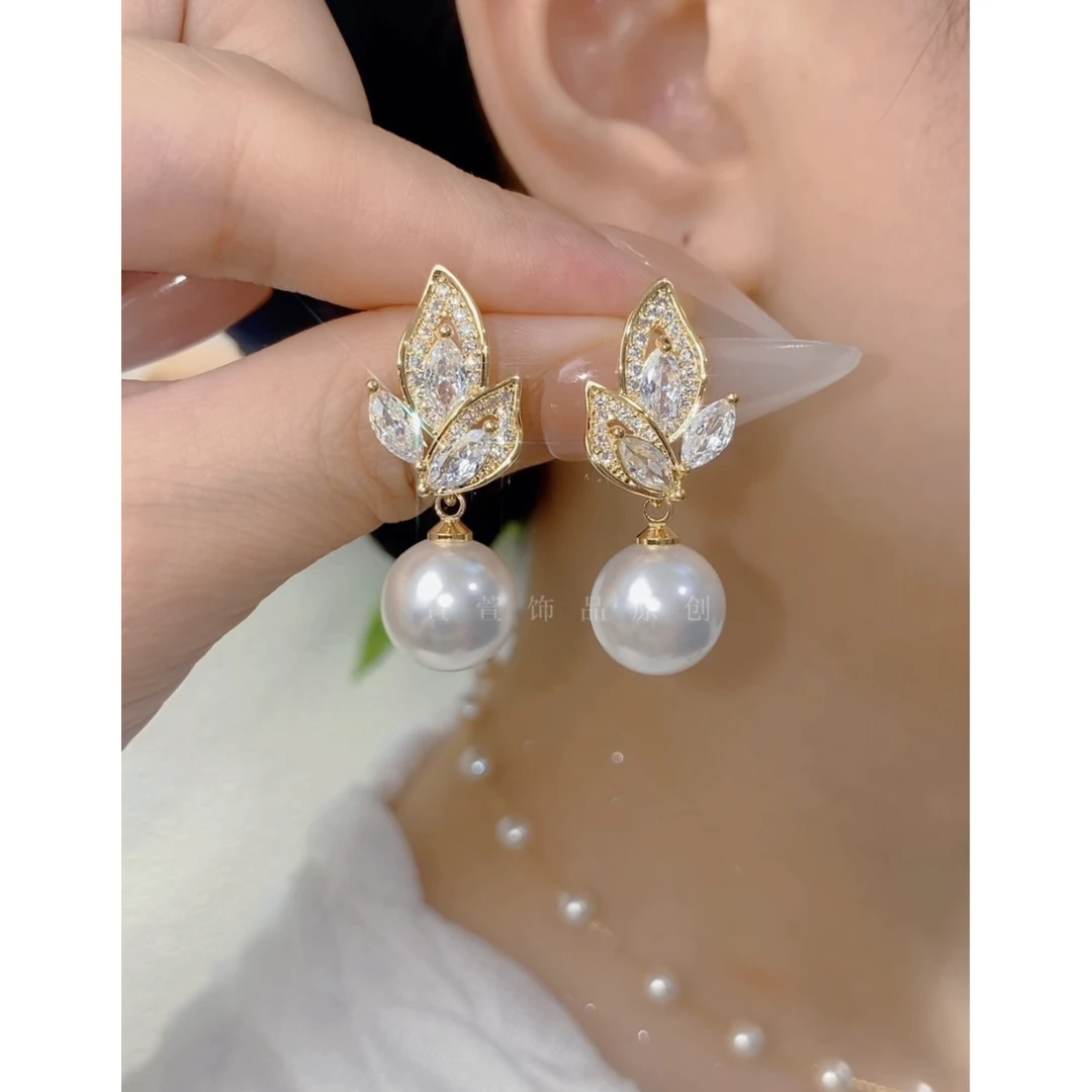 铜合金无非金属耳饰 精致轻奢高级感百搭气质树叶珠珠耳环0448