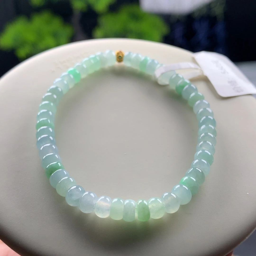 翡翠未镶嵌手链卡5.2