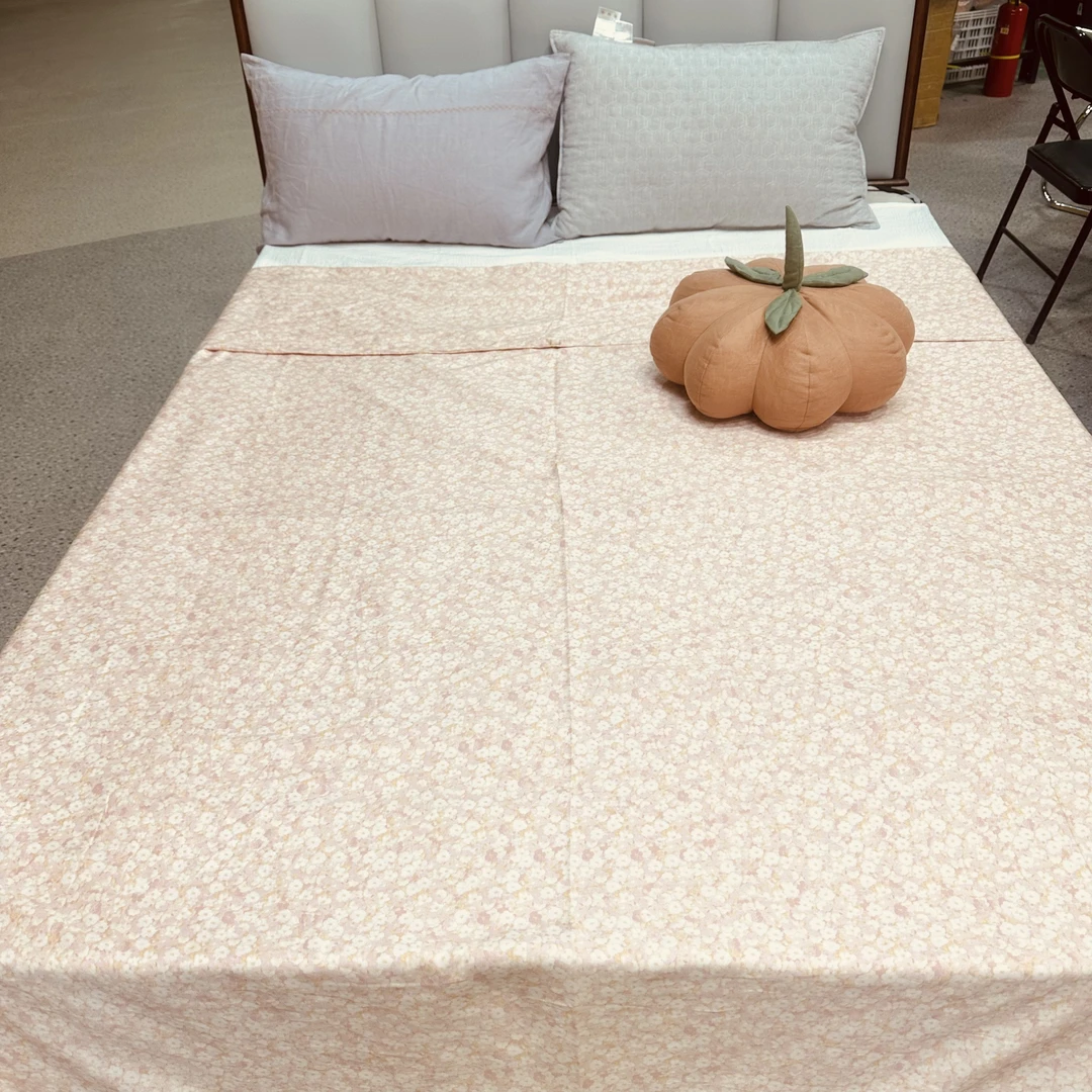 C322 艾草绒粉色小碎花被套