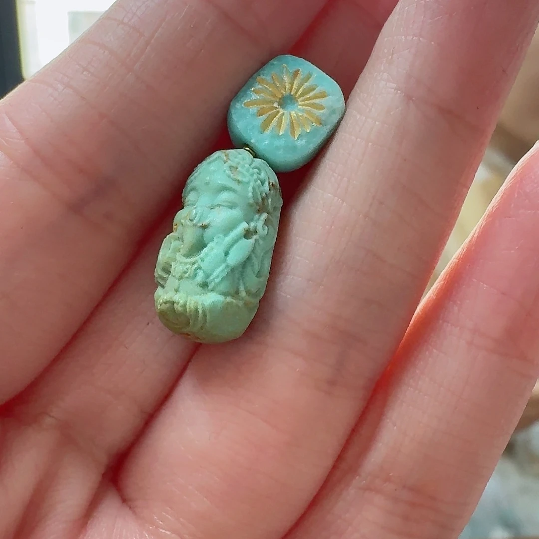 绿松石珠宝奇石未镶嵌