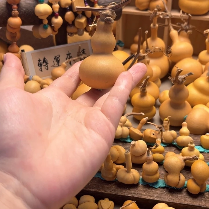 粗嘴手把件八宝葫芦