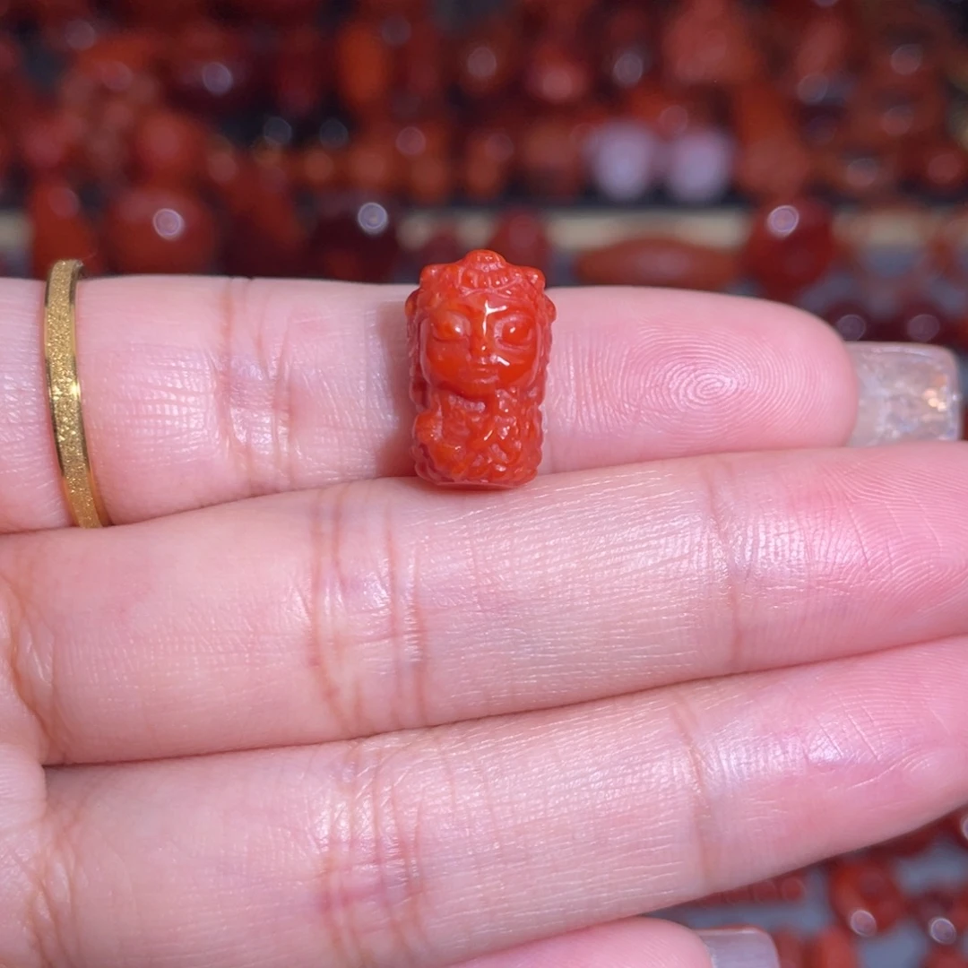 南红玛瑙未镶嵌度母