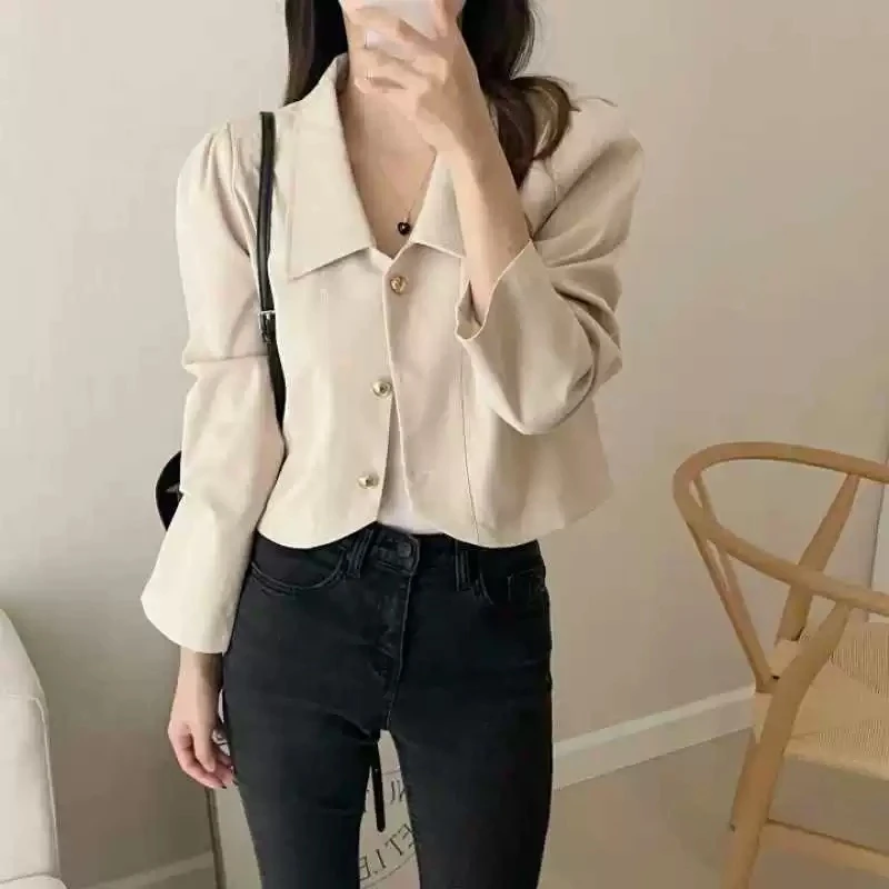 9194  2025春季新款翻领单排扣休闲短款夹克西装外套女上衣潮