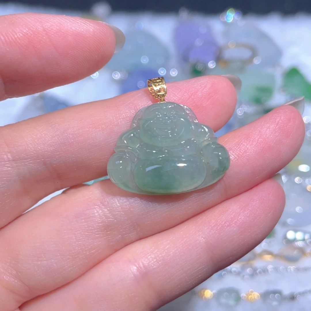 翡翠18K金镶嵌颈饰翡翠