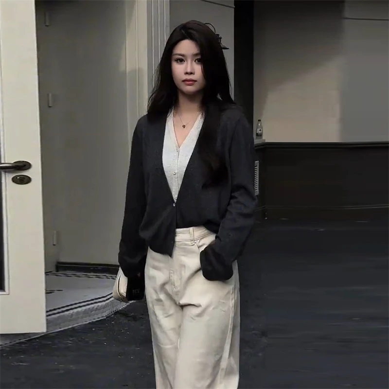 简约款春季通勤针织衫2025年新款纯色日常百搭女装休闲风慵懒上衣