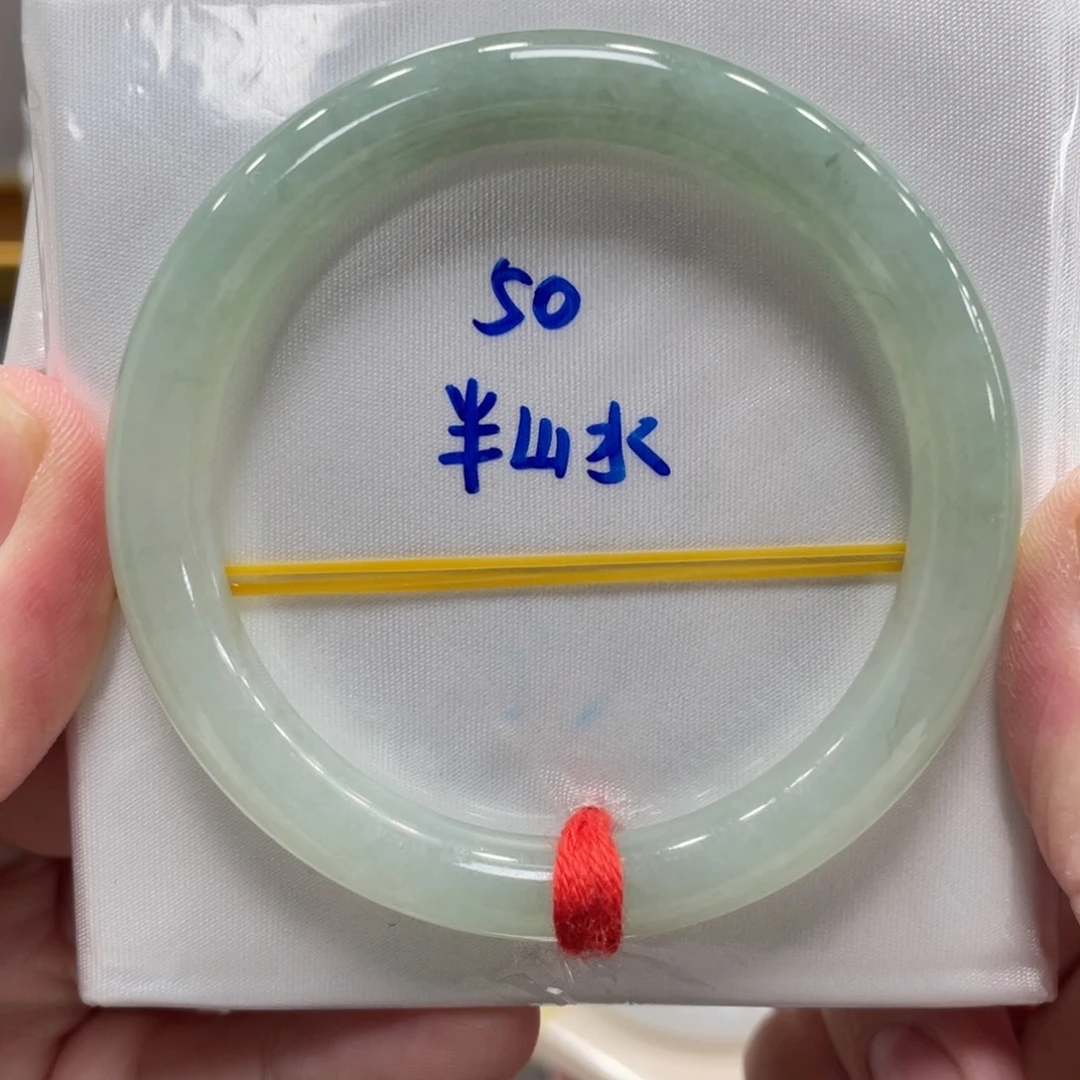 翡翠未镶嵌手镯翡翠