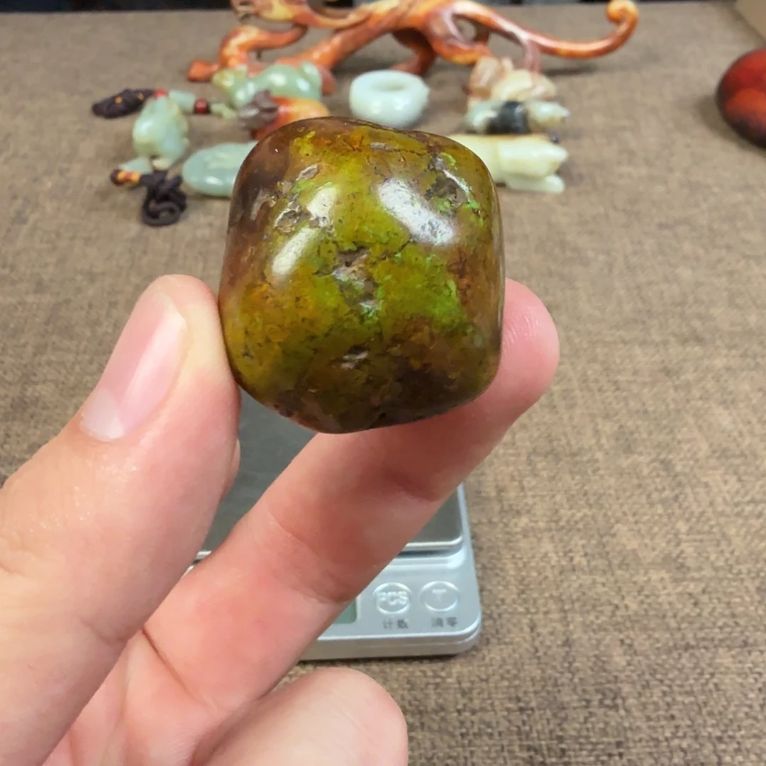 和田玉（糖玉）未镶嵌珠宝半成品