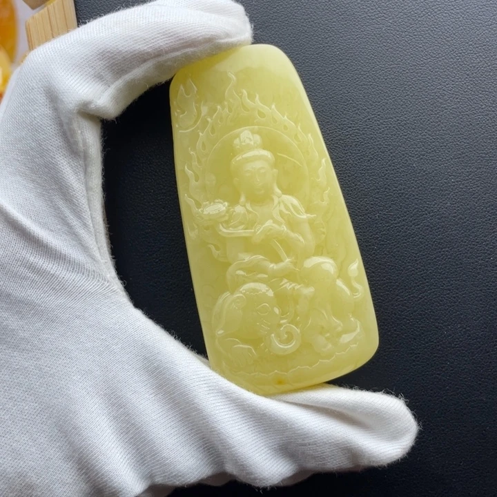 琥珀未镶嵌颈饰天然琥珀蜜蜡