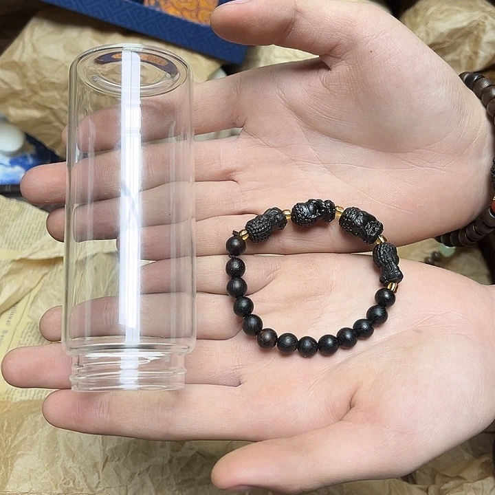 大叶紫檀（黑酸枝木类）