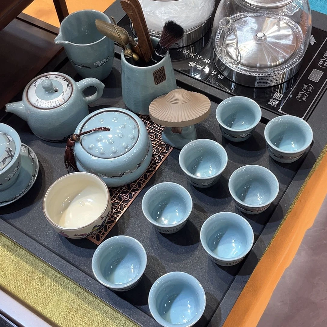 茶盘茶盘茶杯茶杯茶壶茶杯