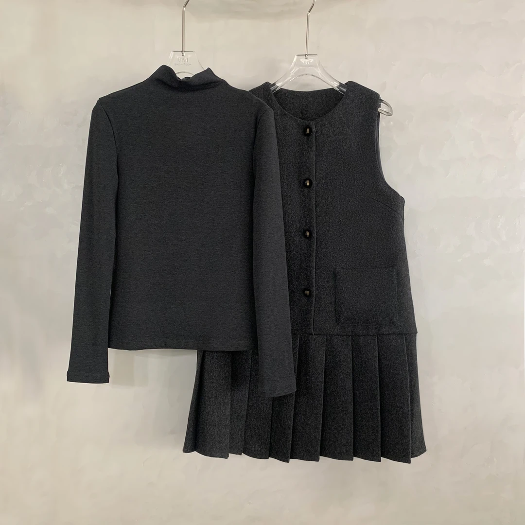 DEZI宝藏衣橱无袖排扣百褶小香风裙加舒适打底女套装LS1618088