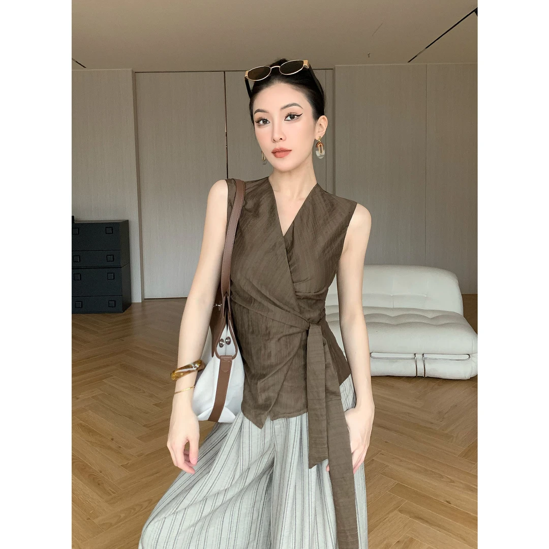 JIJINQI时尚气质显瘦夏季修身小众百搭设计感无袖上衣JD04SZQM024