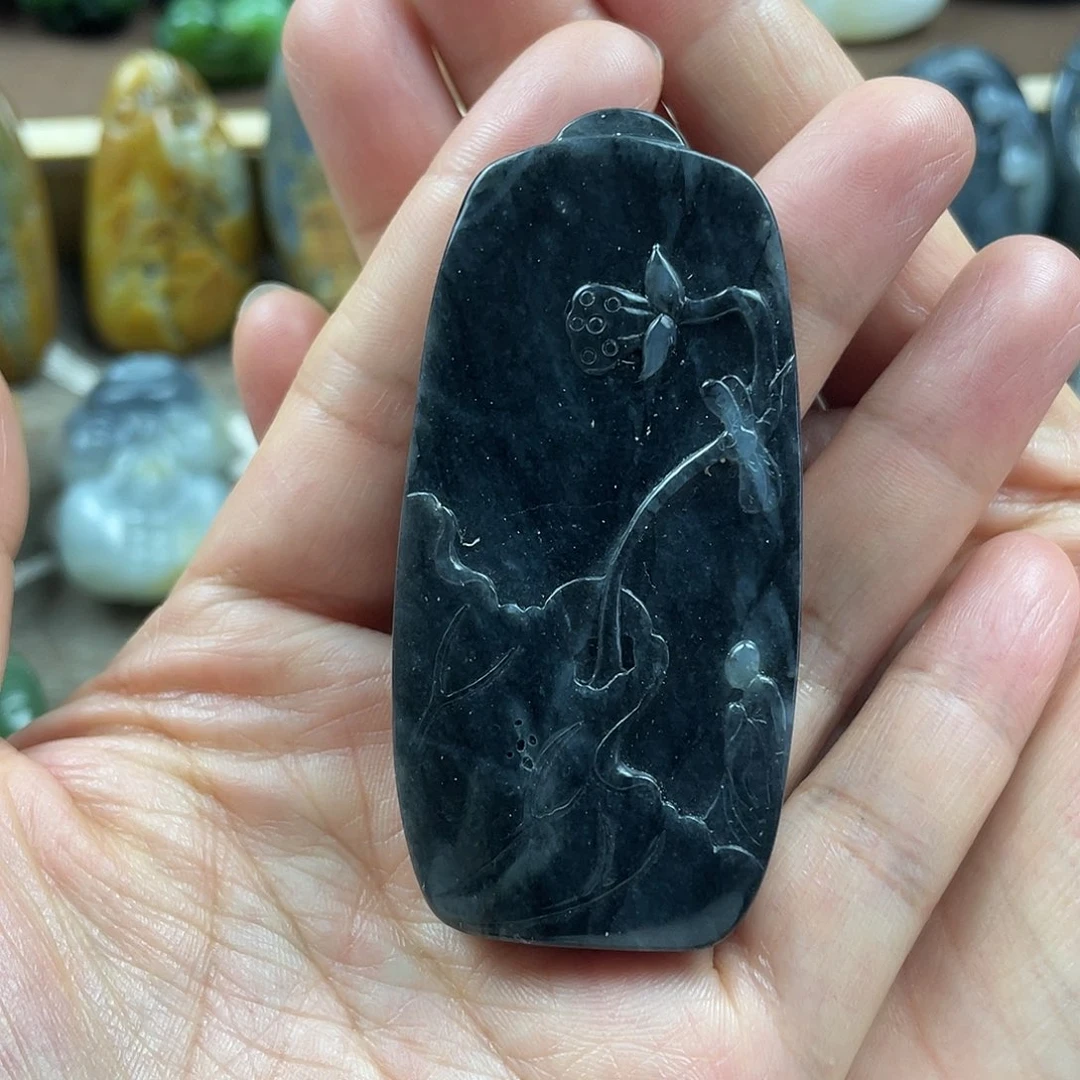 和田玉未镶嵌挂件