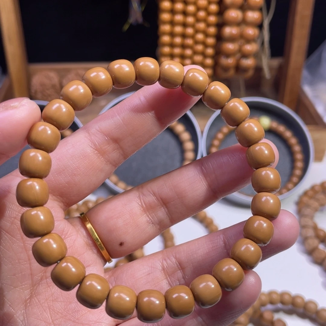 崇***伟吊坠猴头核桃老型8.5mm全品