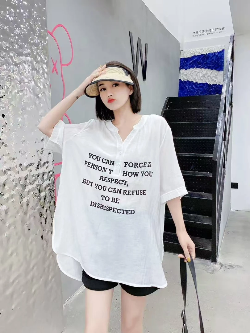 DLL时尚大码轻薄短袖8659