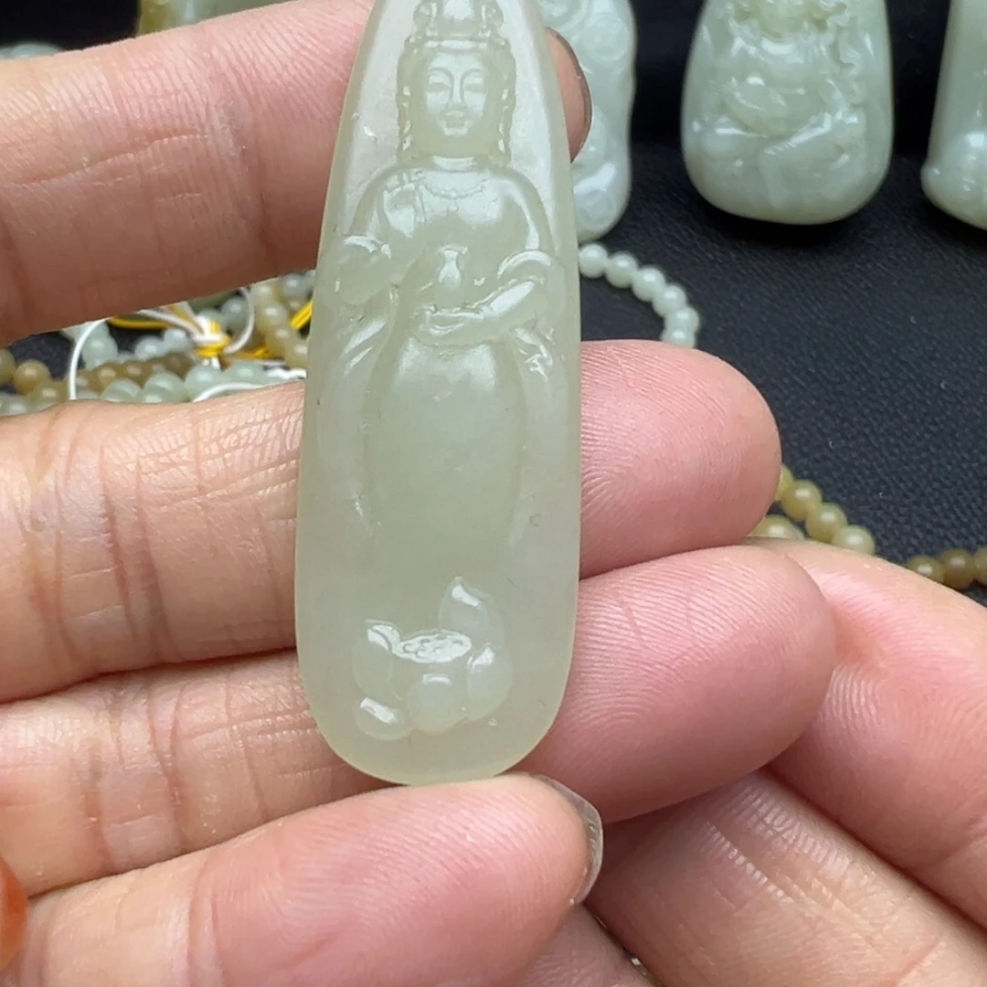 和田玉（糖玉）未镶嵌吊坠(不含链)