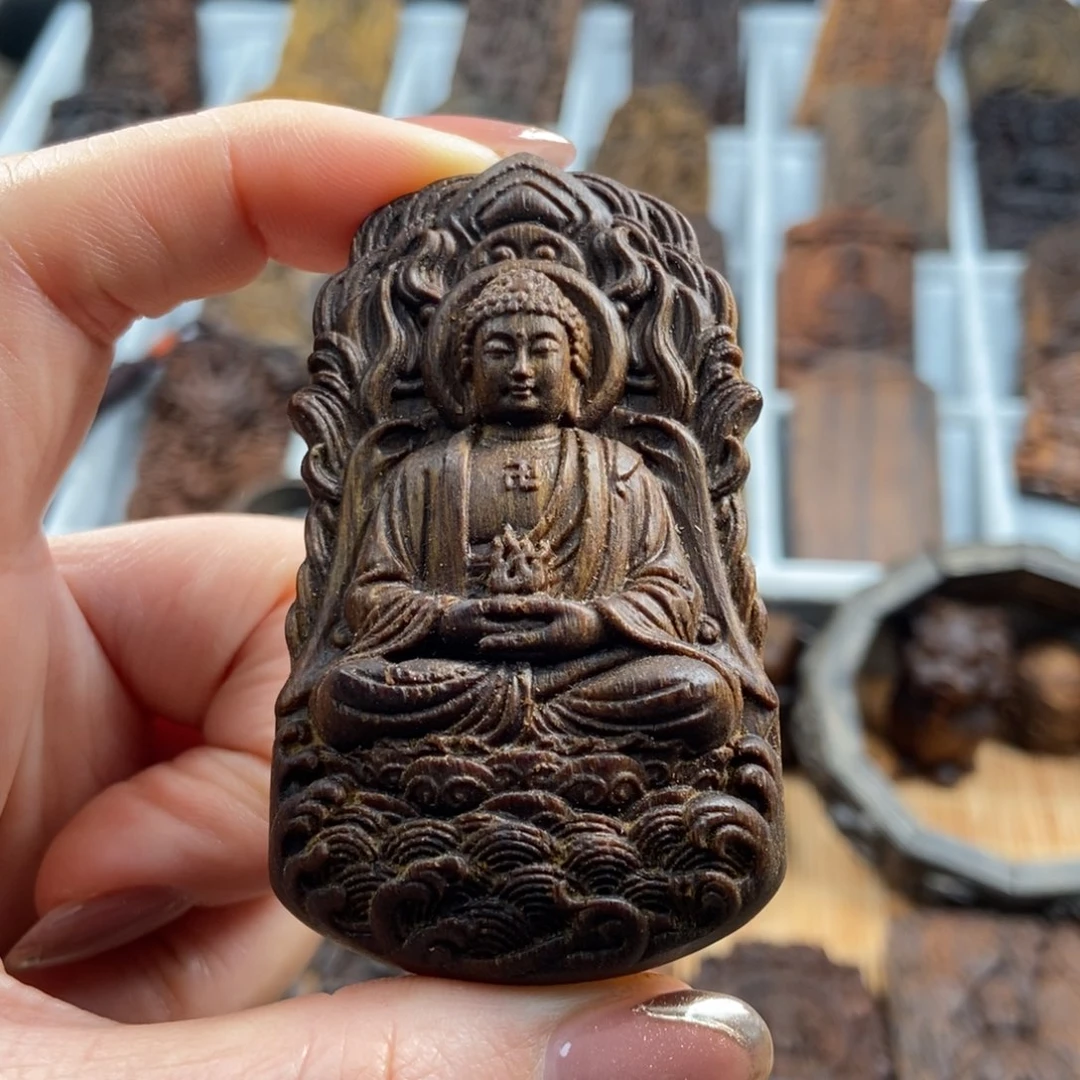 木x*李越南芽庄绿棋牌子..