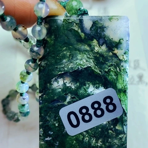 未镶嵌套链玛瑙/玉髓聆****色