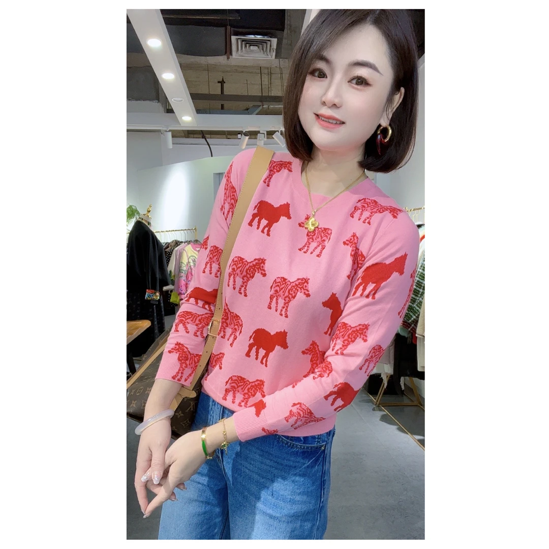 【DJ轻奢】小马提花毛衣女气质减龄圆领套头冬季打底针织衫