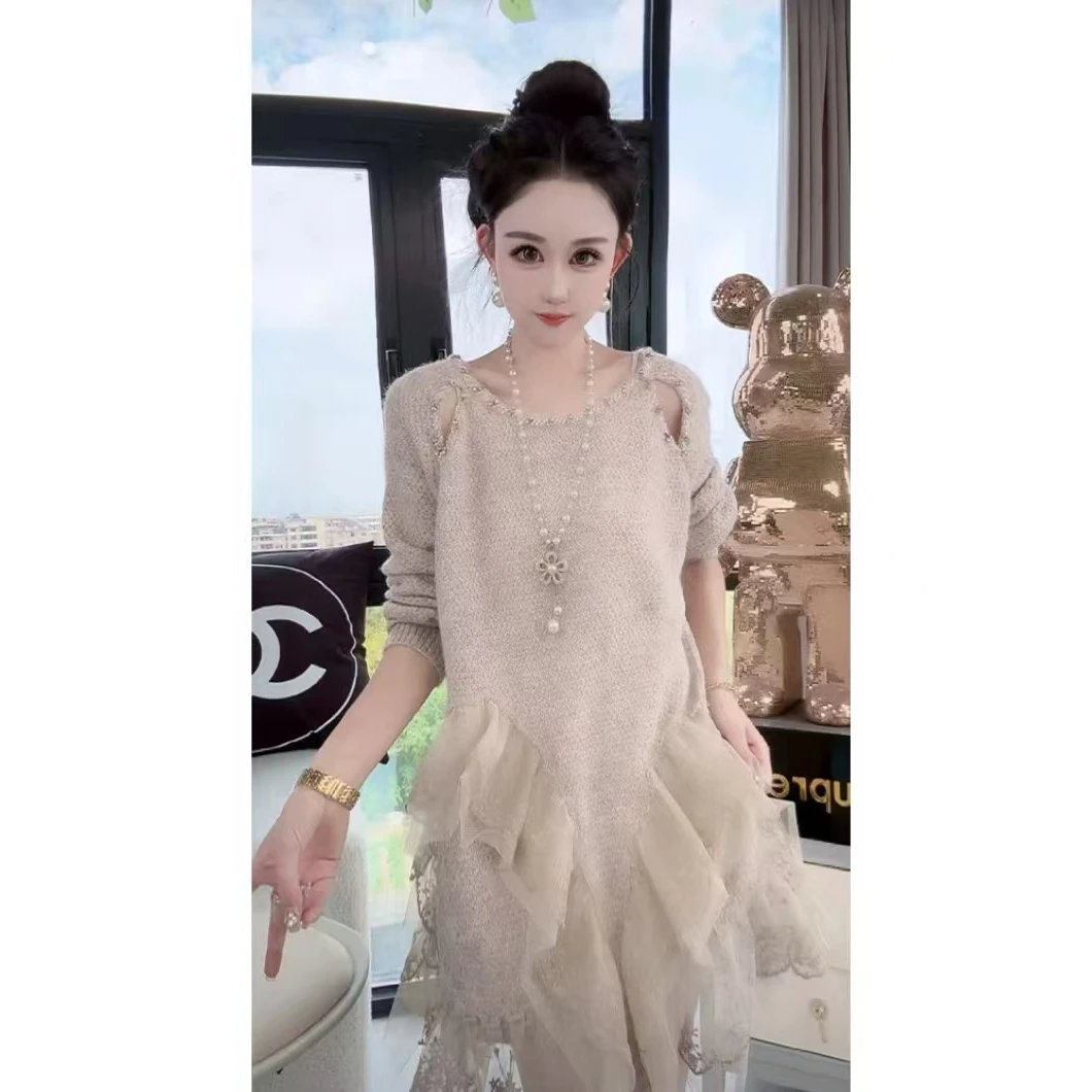 秋冬网红新款针织连衣裙女时尚超仙重工钉珠网纱拼接宽松毛衣短裙