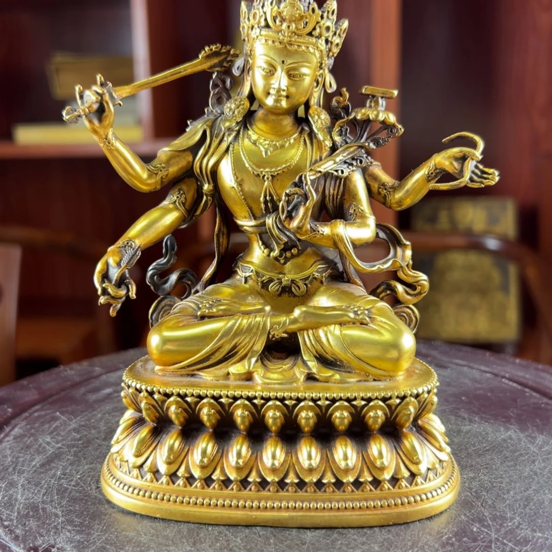 李****记佛像的造型和造型