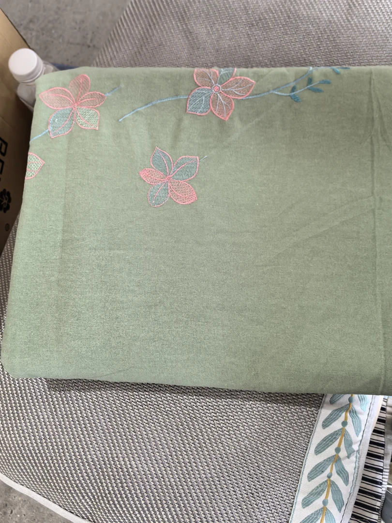 小华约200*230抹茶绿全棉被套刺绣发1