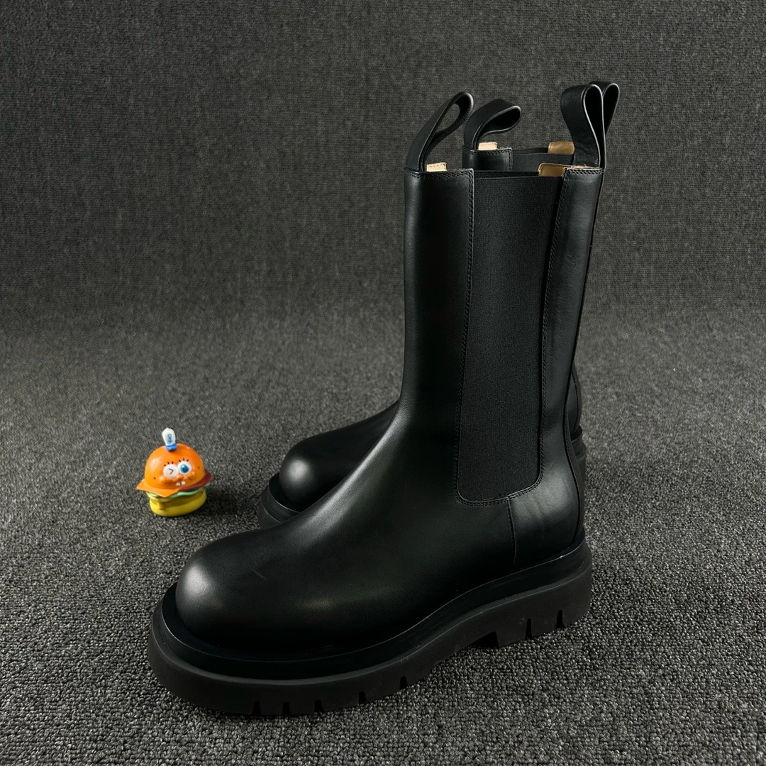 未使用 BOTTEGA VENETA/葆蝶家 厚底短靴36.5码全新仅试穿 HB4287