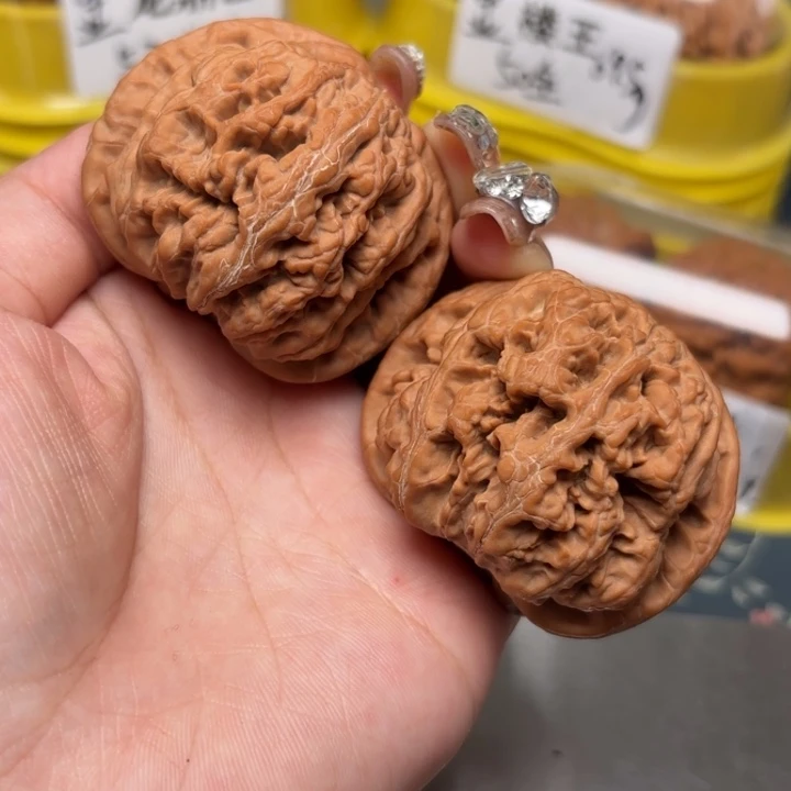 文玩核桃吊坠50-32866-2