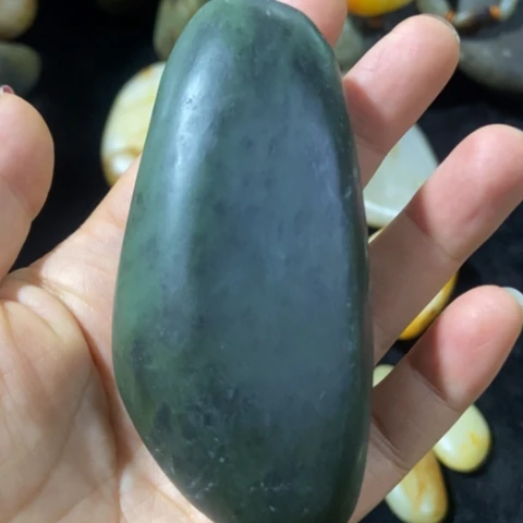 和田玉（糖玉）未镶嵌车挂