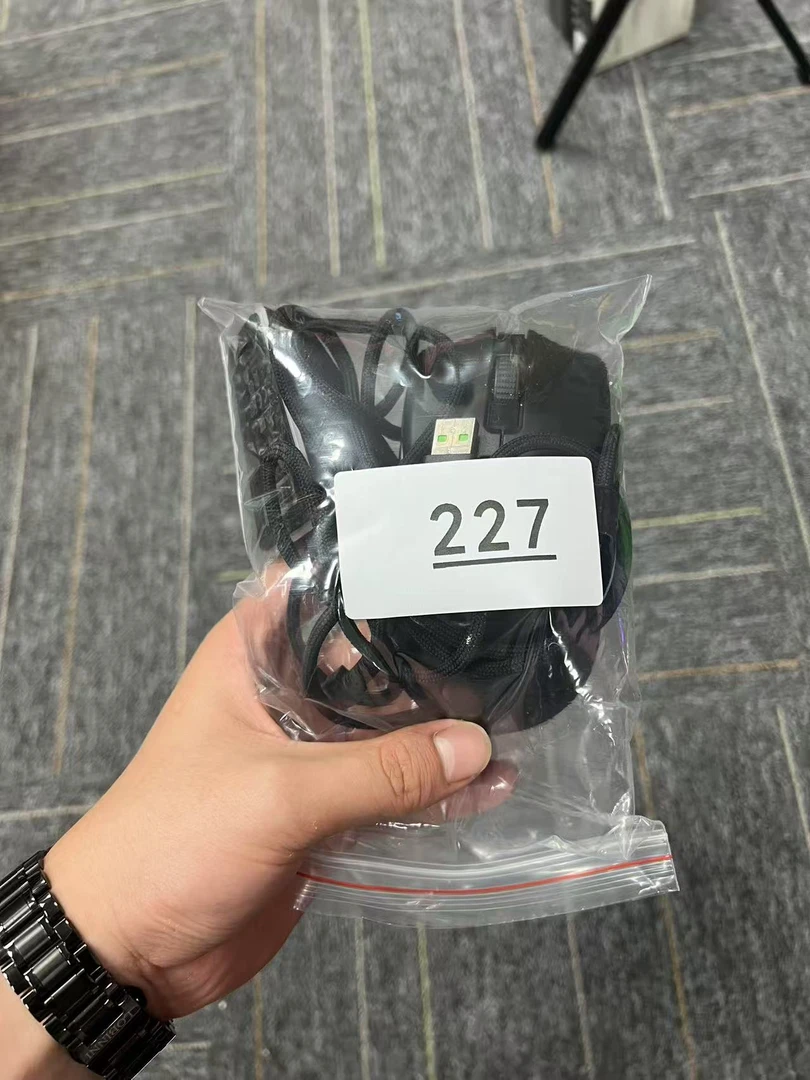 9新  毒蝰终极版无线电竞鼠标227