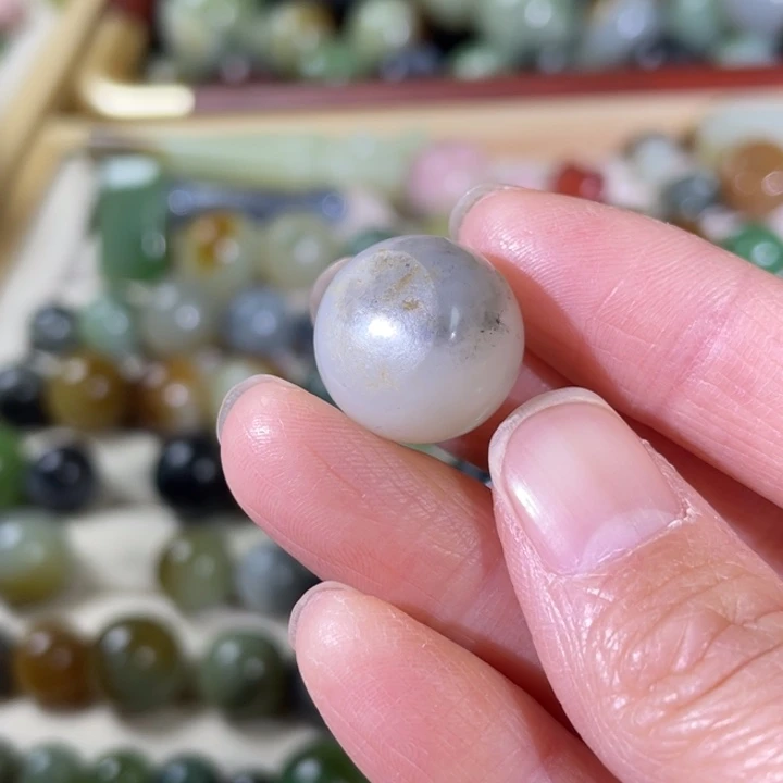 和田玉（糖玉）未镶嵌珠宝半成品