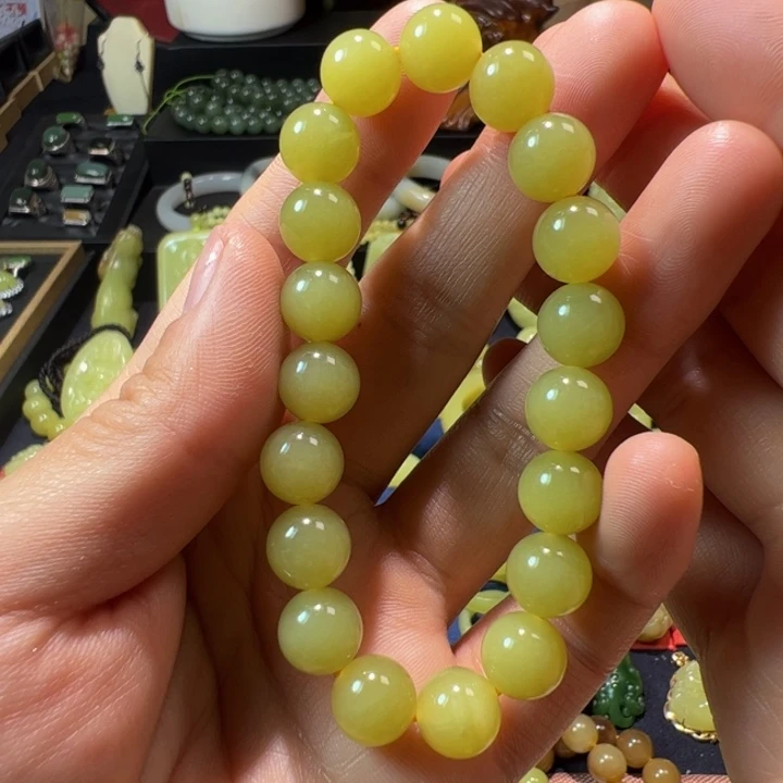 和田玉（黄玉）颈饰未镶嵌