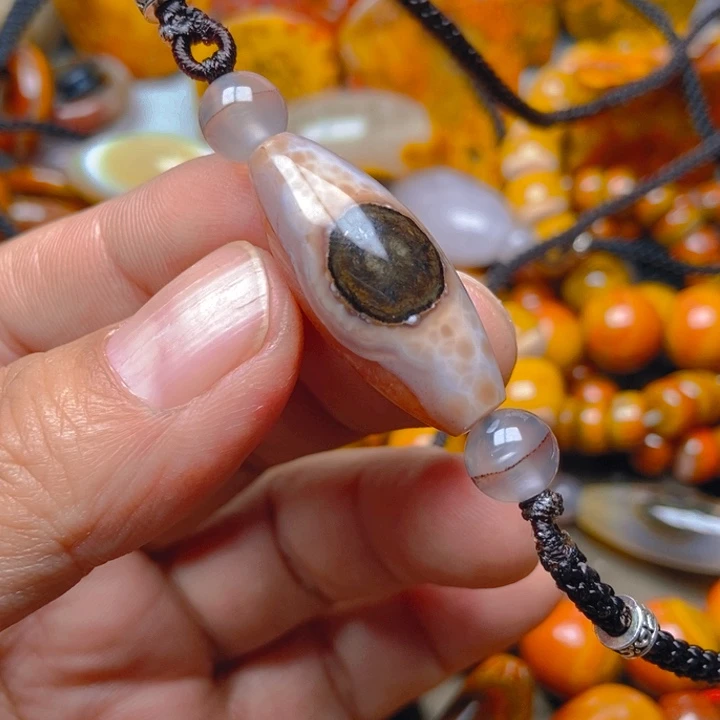 未镶嵌吊坠玛瑙/玉髓小*子