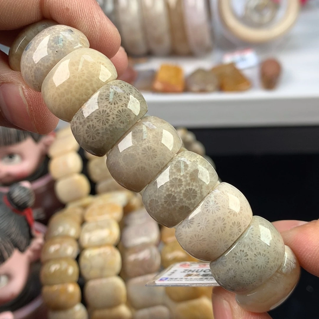 【闪购商品】硅化珊瑚（珊瑚玉）手镯未镶嵌10号