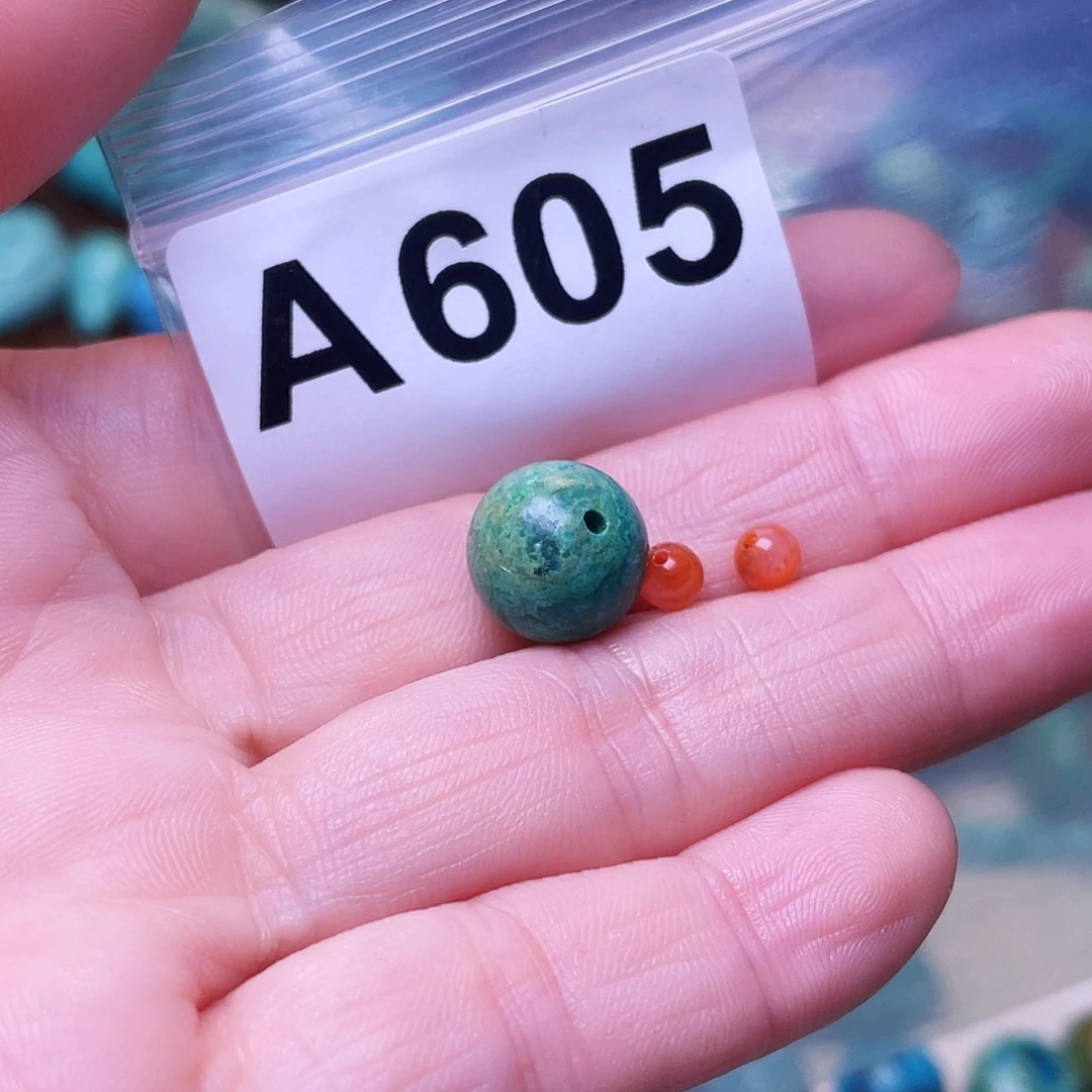 南红玛瑙未镶嵌珠宝半成品
