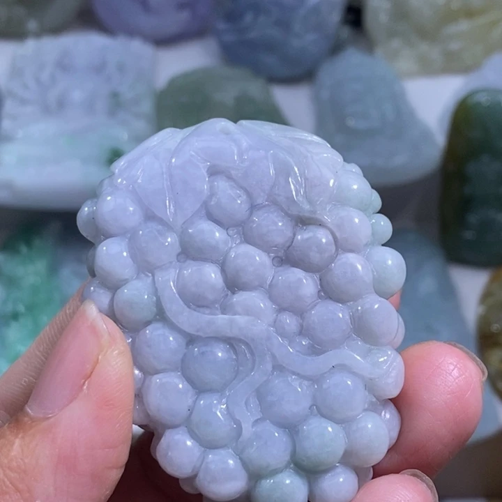 【闪购商品】颈饰未镶嵌翡翠葡萄