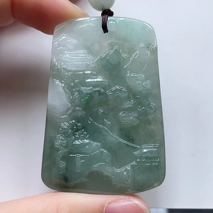 翡翠未镶嵌颈饰翡翠