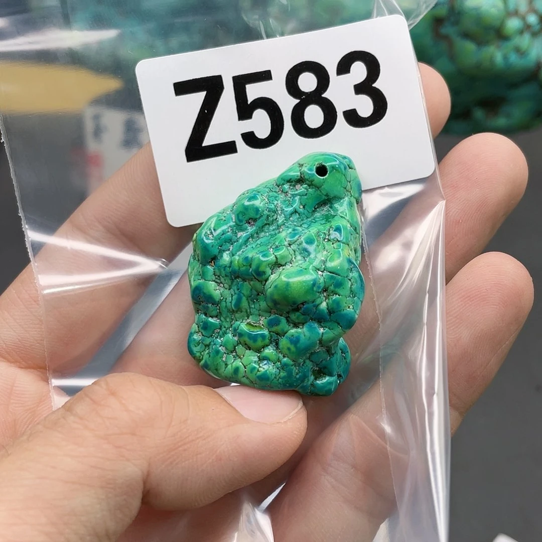 湖北十堰原矿绿小松