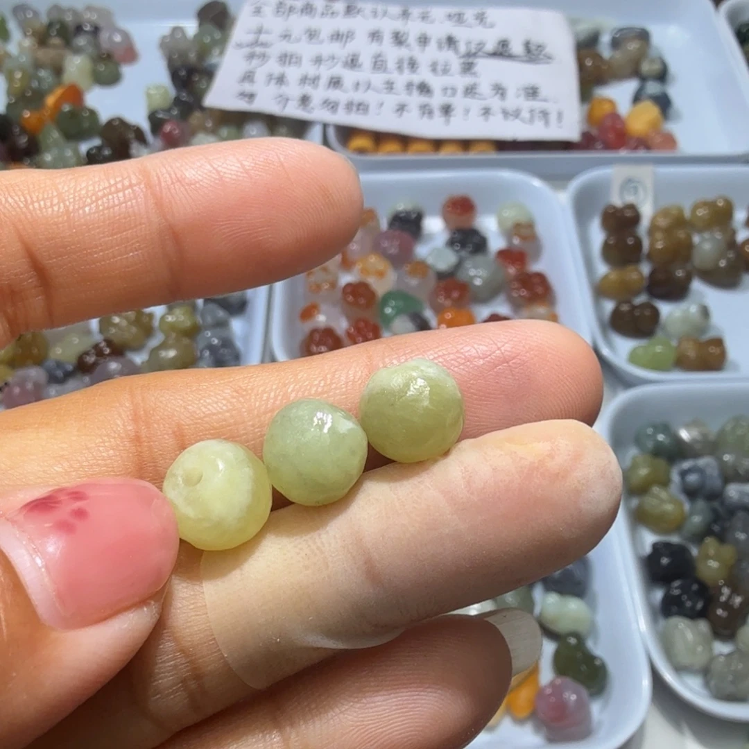 和田玉未镶嵌珠宝奇石