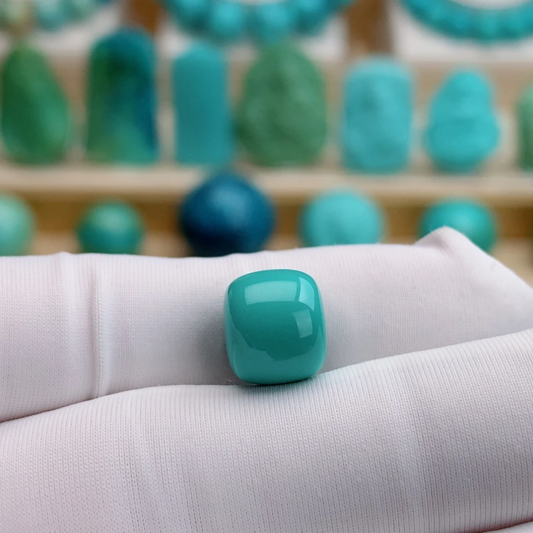 绿松石未镶嵌挂件