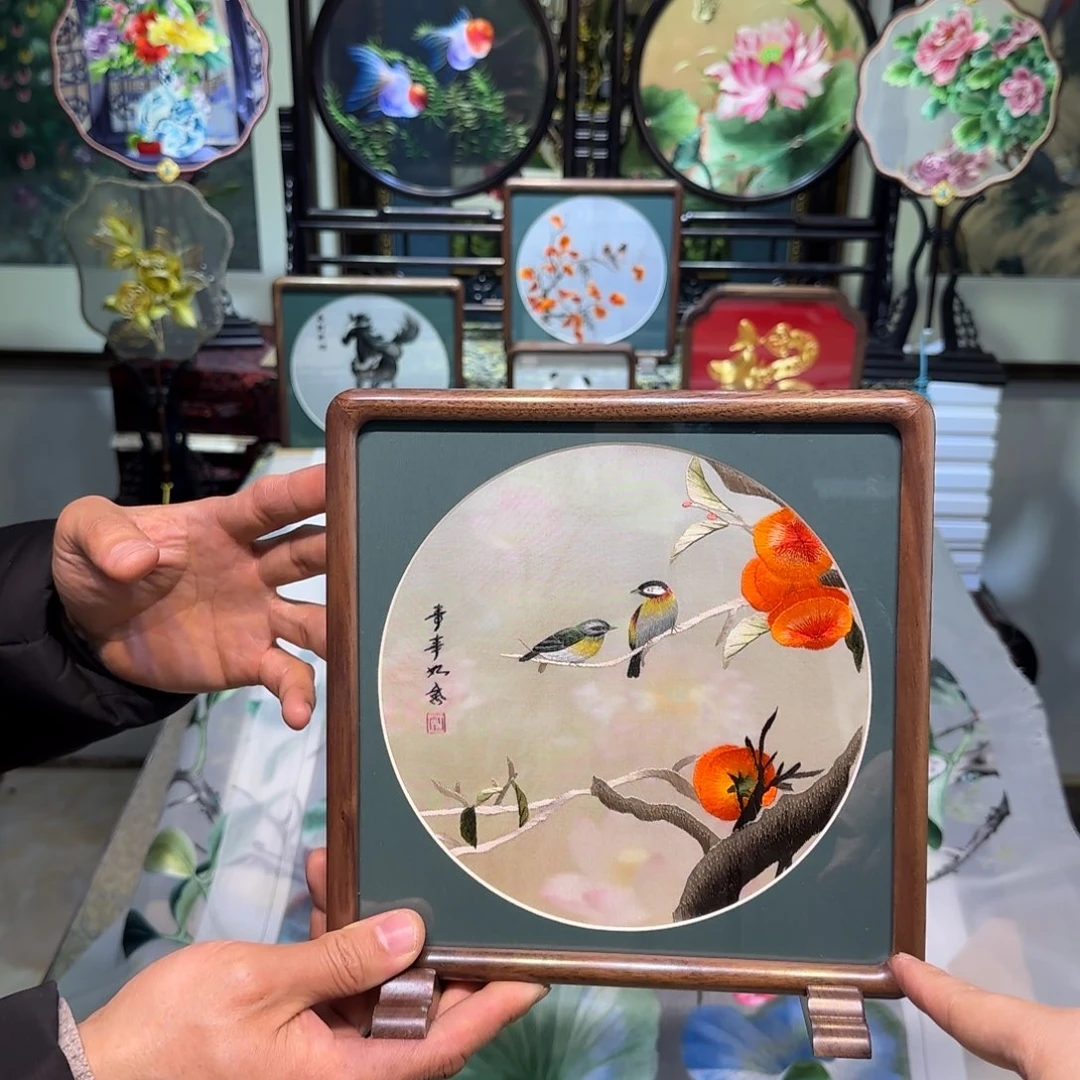 刺绣刺绣工艺精湛