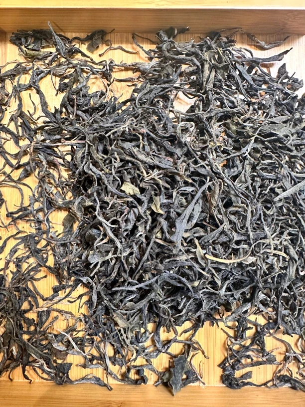 2025年嶍崆老寨古树纯料2000克普洱生茶