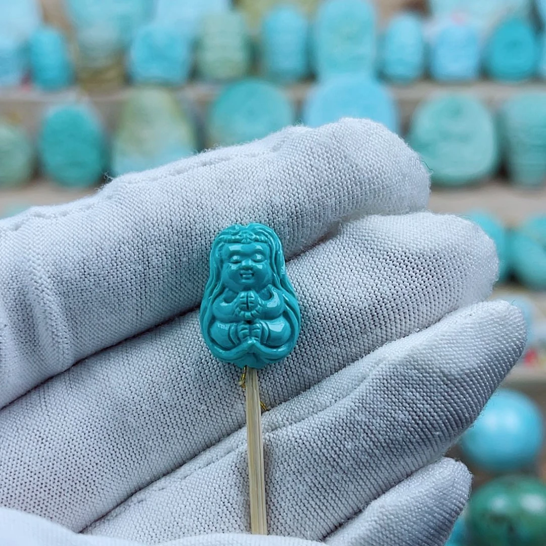 绿松石未镶嵌珠宝奇石