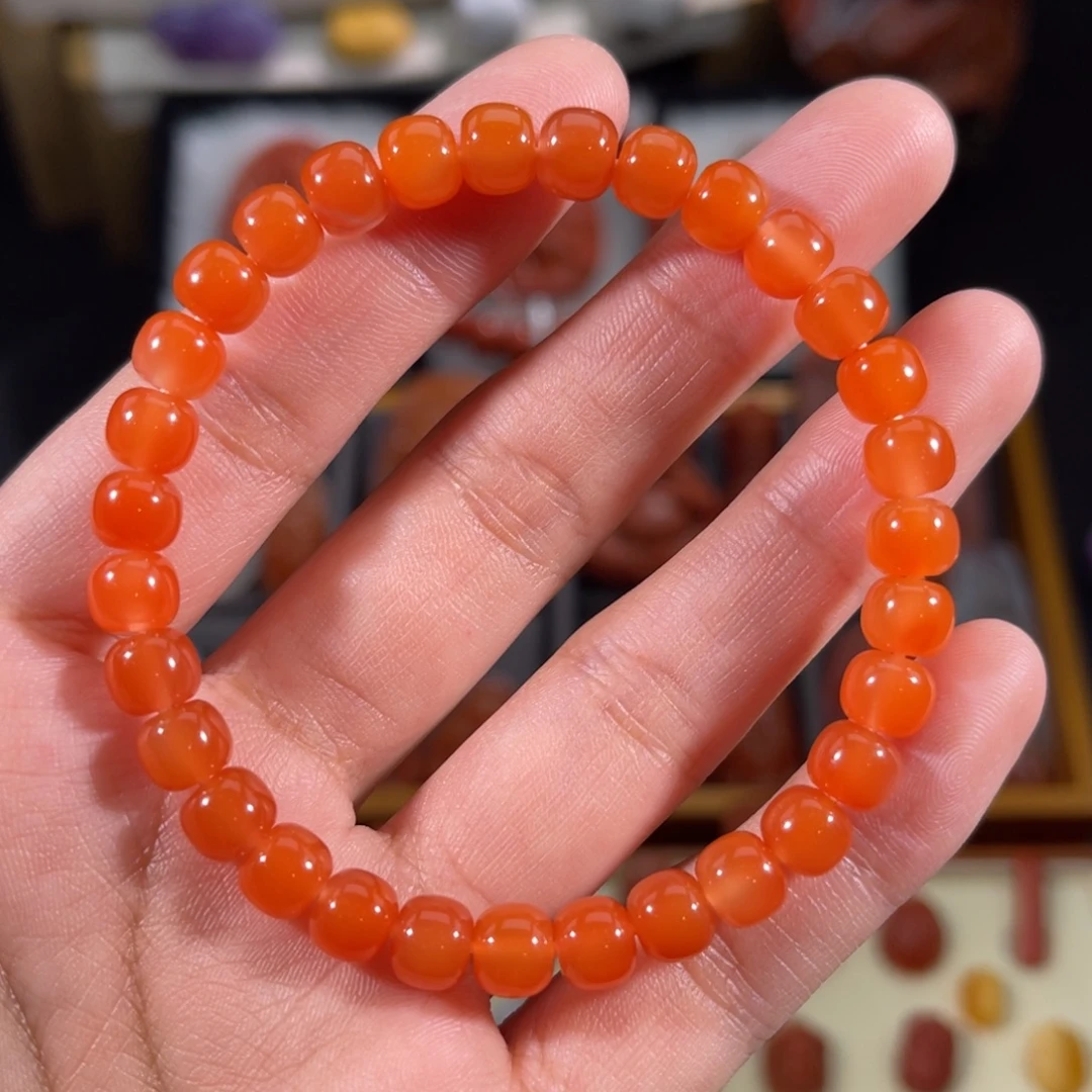 南红玛瑙未镶嵌老型手串6.8左右