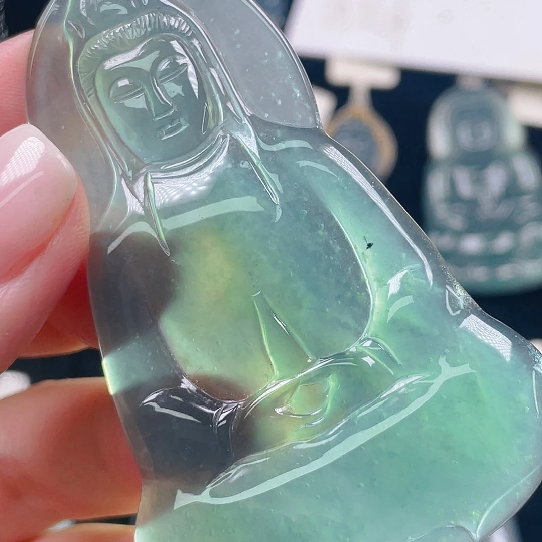 颈饰未镶嵌翡翠16，