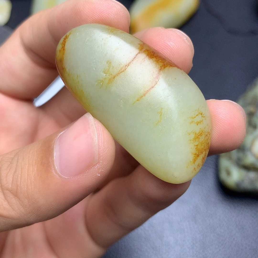 和田玉未镶嵌摆件