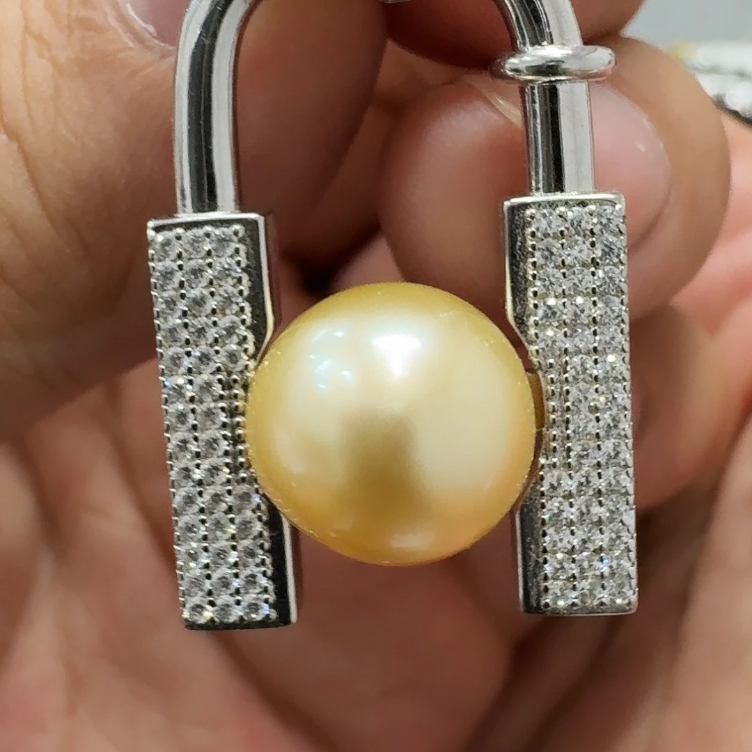 L***贝海水珍珠银S925镶嵌吊坠(不含链)