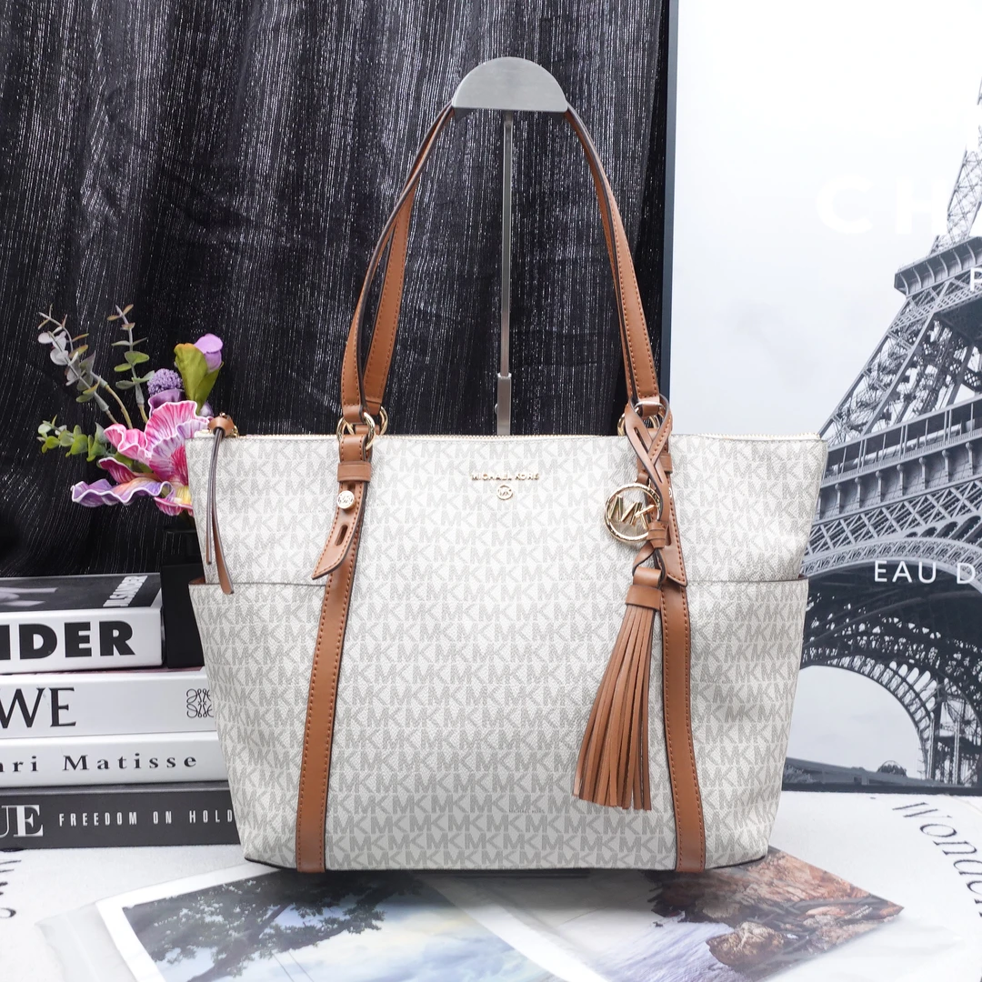 95新 MICHAEL KORS/迈克高仕 单肩包/T10220974