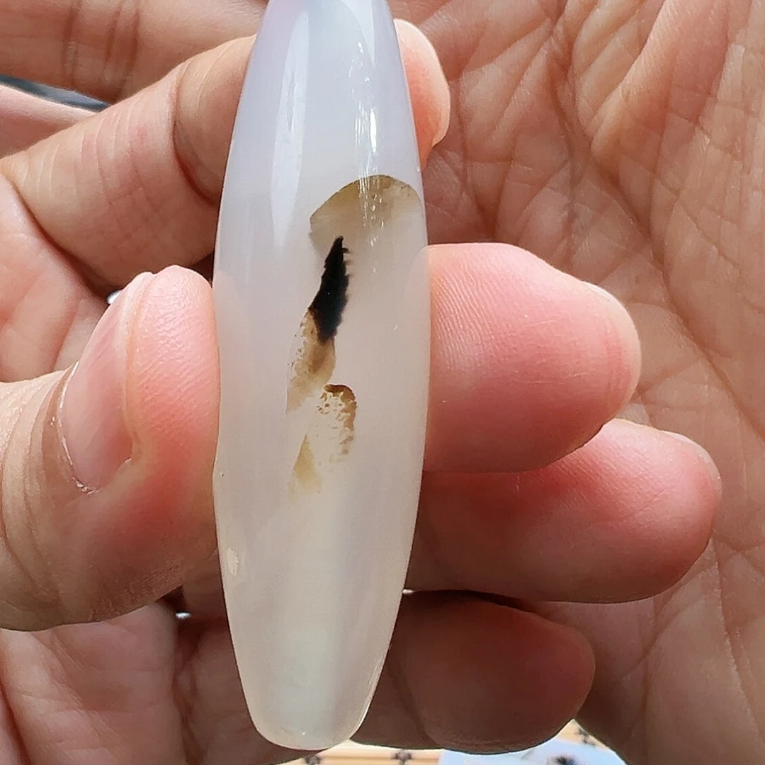 未镶嵌玛瑙/玉髓珠宝半成品