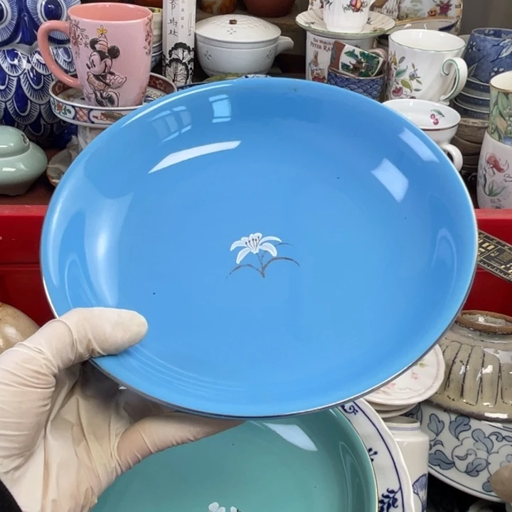 他家瓷器真美…开播了